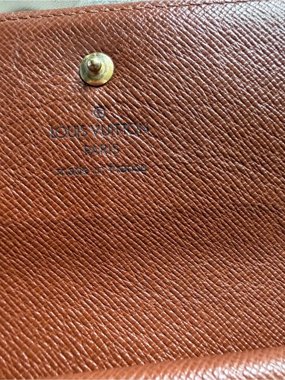 Authentic Louis Vuitton Monogram International Wallet